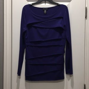 Apostrophe lightweight long sleeve Large top